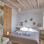 Gal-paros! Villa