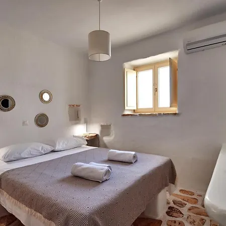 Gal-paros! Villa *