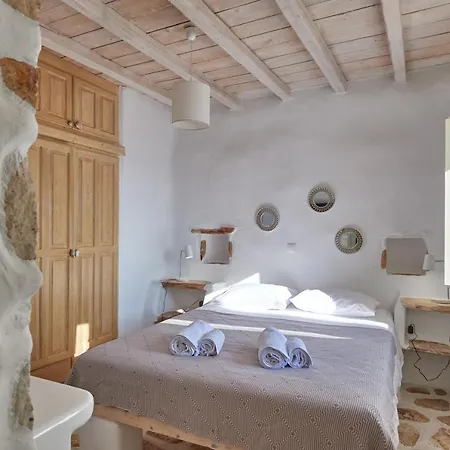 Gal-paros! Villa